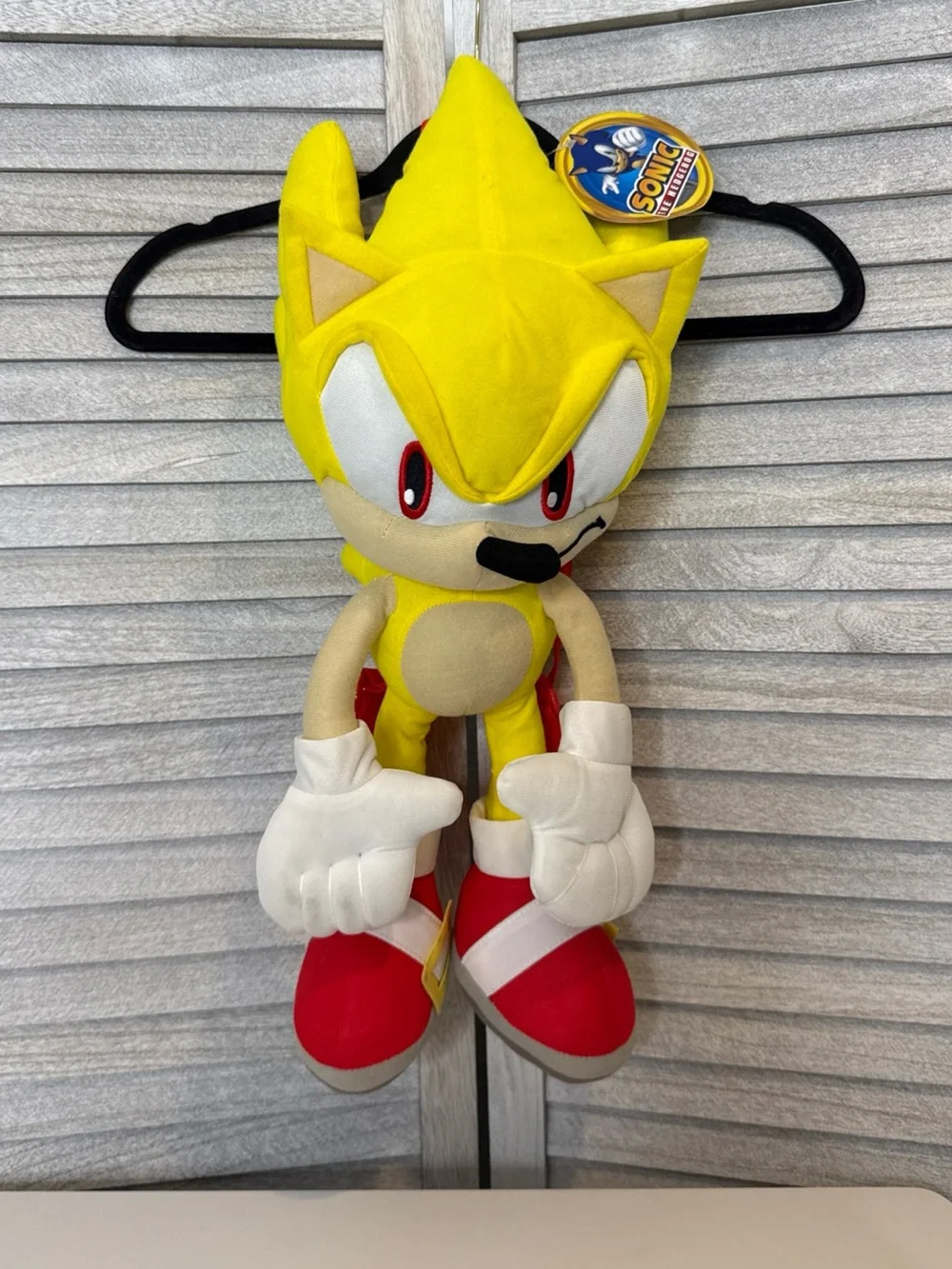 Sonic the Hedgehog Super Sonic 18” Plush Backpack NWT - Picture 2 of 8